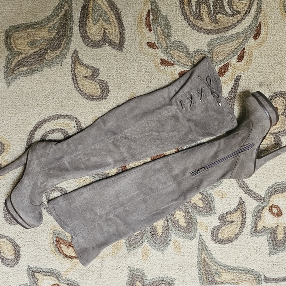 JLO LISETTE OTK Boots - Sz 8.5 - Picture 1 of 6